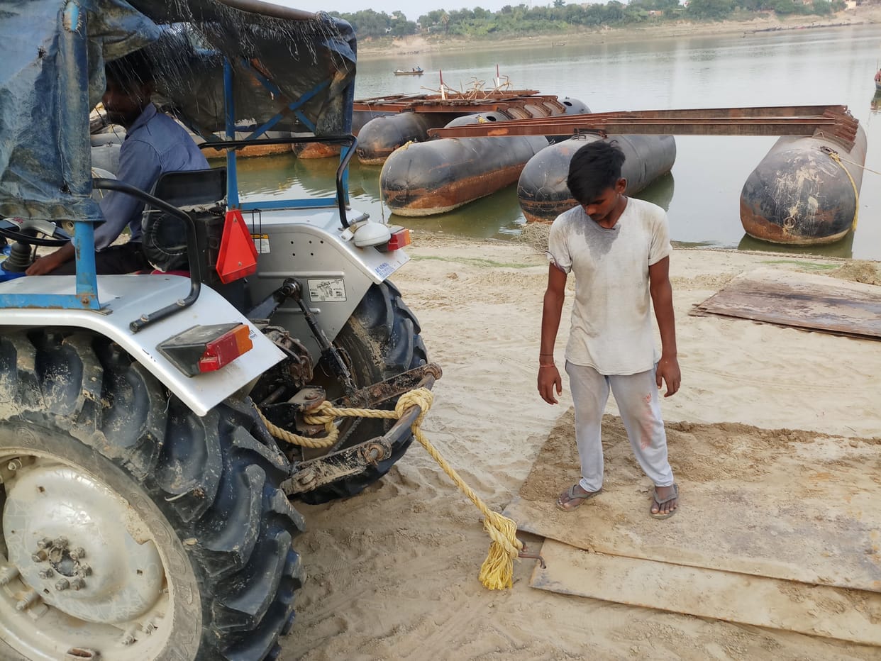 Construction of Pigeon Bridge on Nagwan-Chochakpur Ghat started