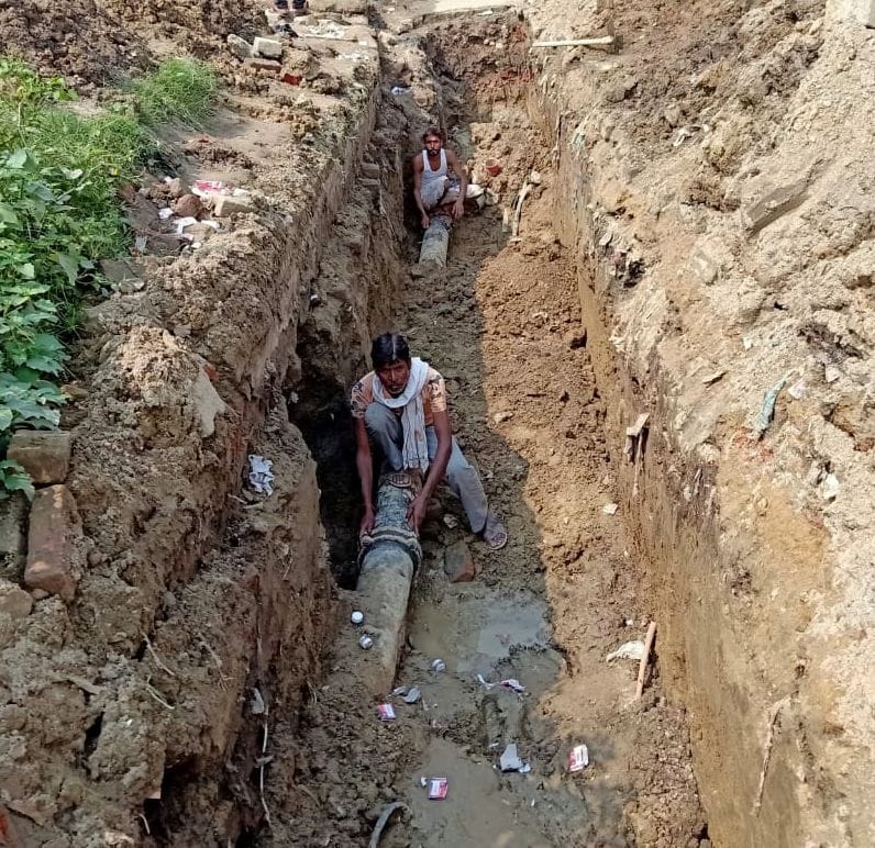 Water supply of Mallawan disrupted, people upset