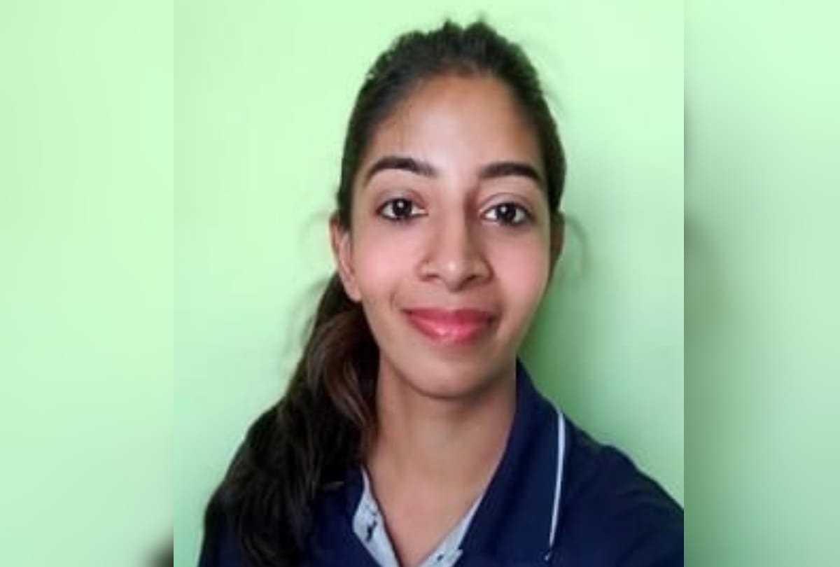 Siddharthnagar Girl received Prime Ministers Research Fellowship Award