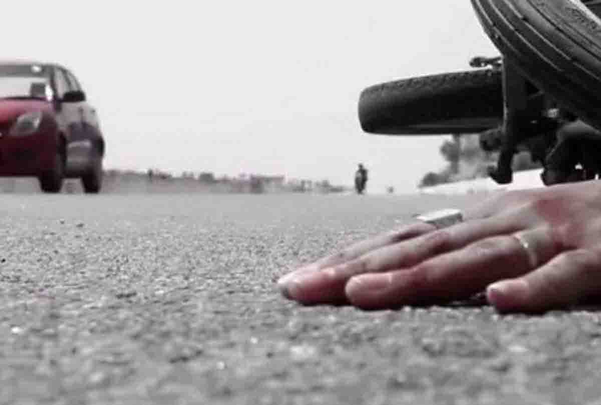 two people died in road accident in jalaun up