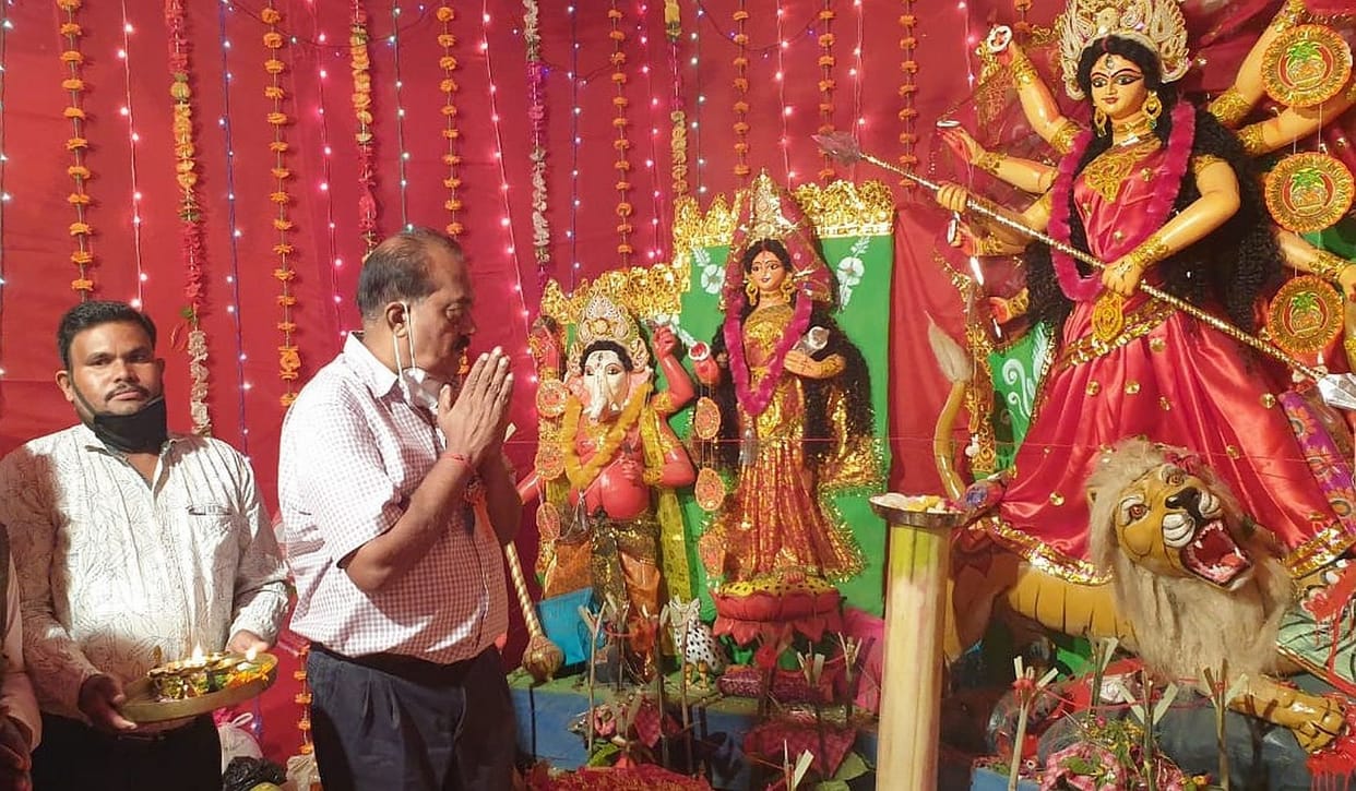 Havan and Kanya Puja performed in temples on Ashtami-Navami