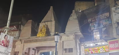 Municipal commissioner sent a letter to the tourism and temple administration to repair the crest of Vishwanath temple