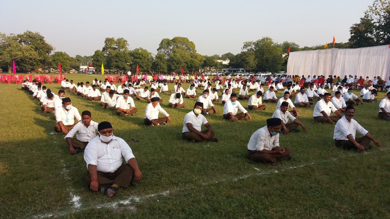 RSS performs arms worship on Vijayadashami