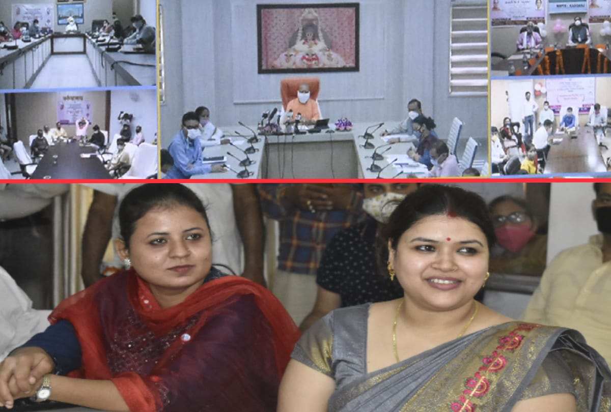 CM Yogi Adityanath interacts with two teachers of Gorakhpur online at NIC Bhavan