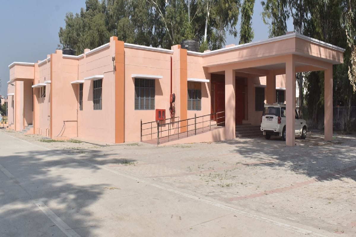Meerut News: Driving Training Institute has been complete in cost of five crore but no electricity connection