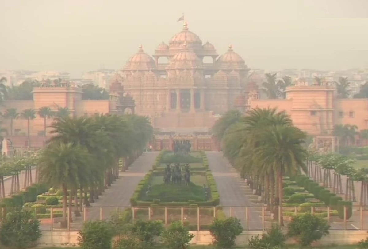 Delhi faces problems due to heavy pollution level AQI reaches very poor status