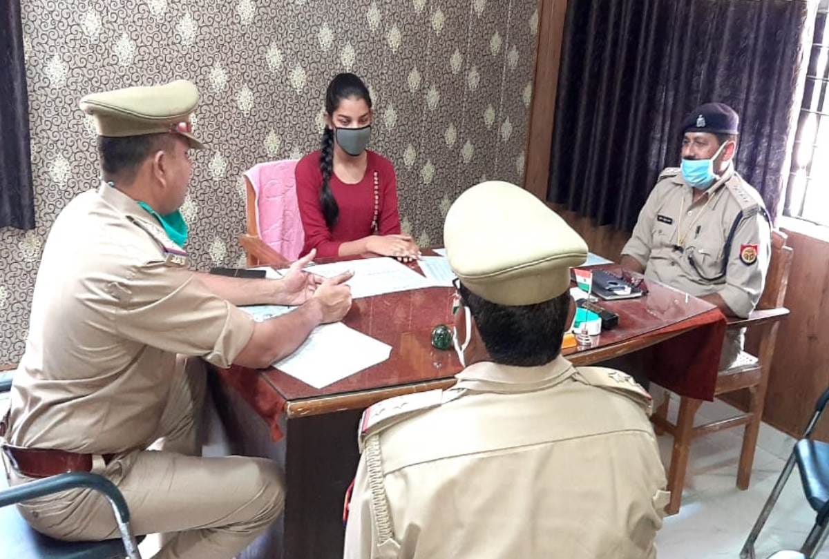 11th class student became thanadhyaksh for one day in nigohan