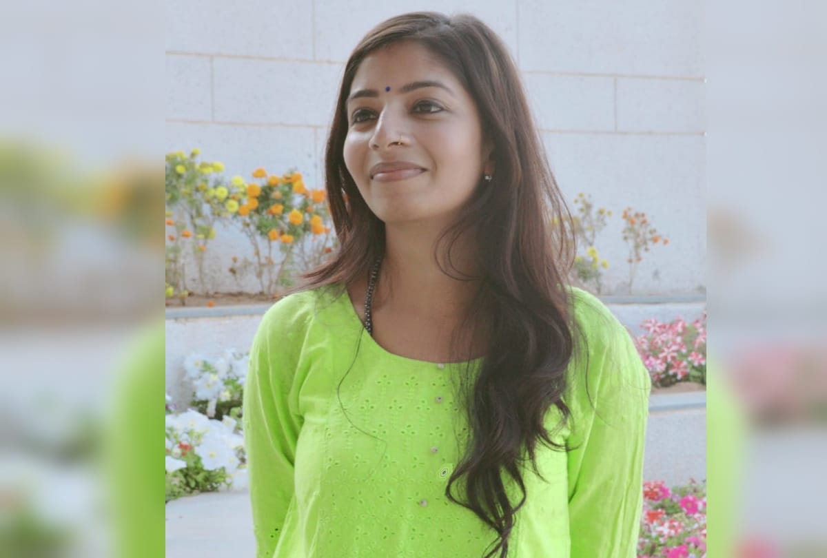 Siddharthnagar Girl received Prime Ministers Research Fellowship Award