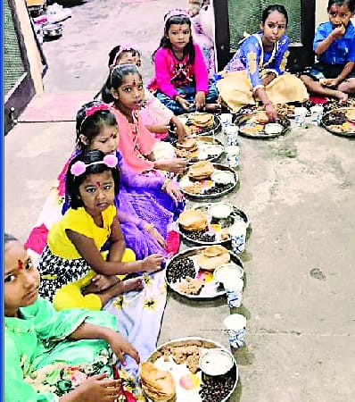 Jimin girls: Ashtami then celebrated Navami till ten o'clock