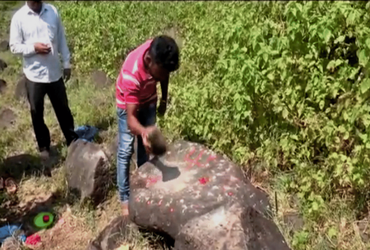 madhya pradesh bell rings sound from stone in mata rani temple berchha village ratlam