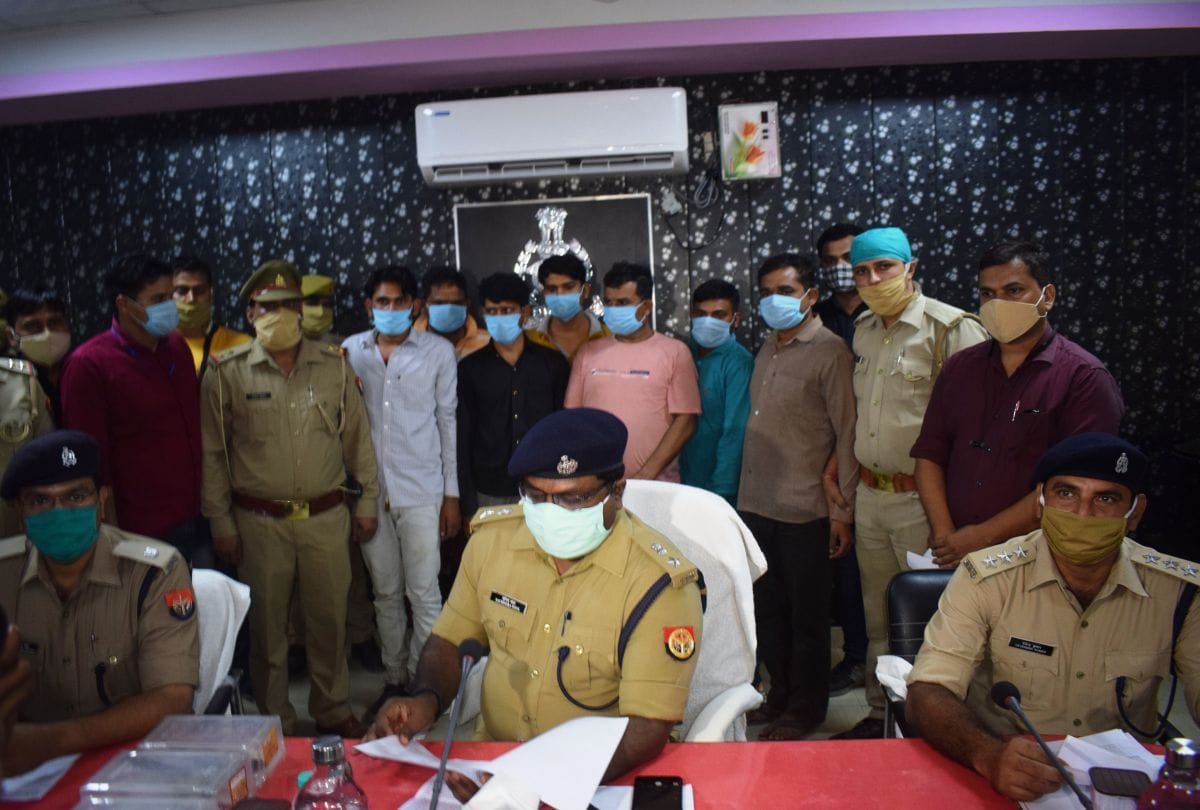 Bjp Leader Murder Case: Sharp Shooter Surrender In Court Wearing Burqa