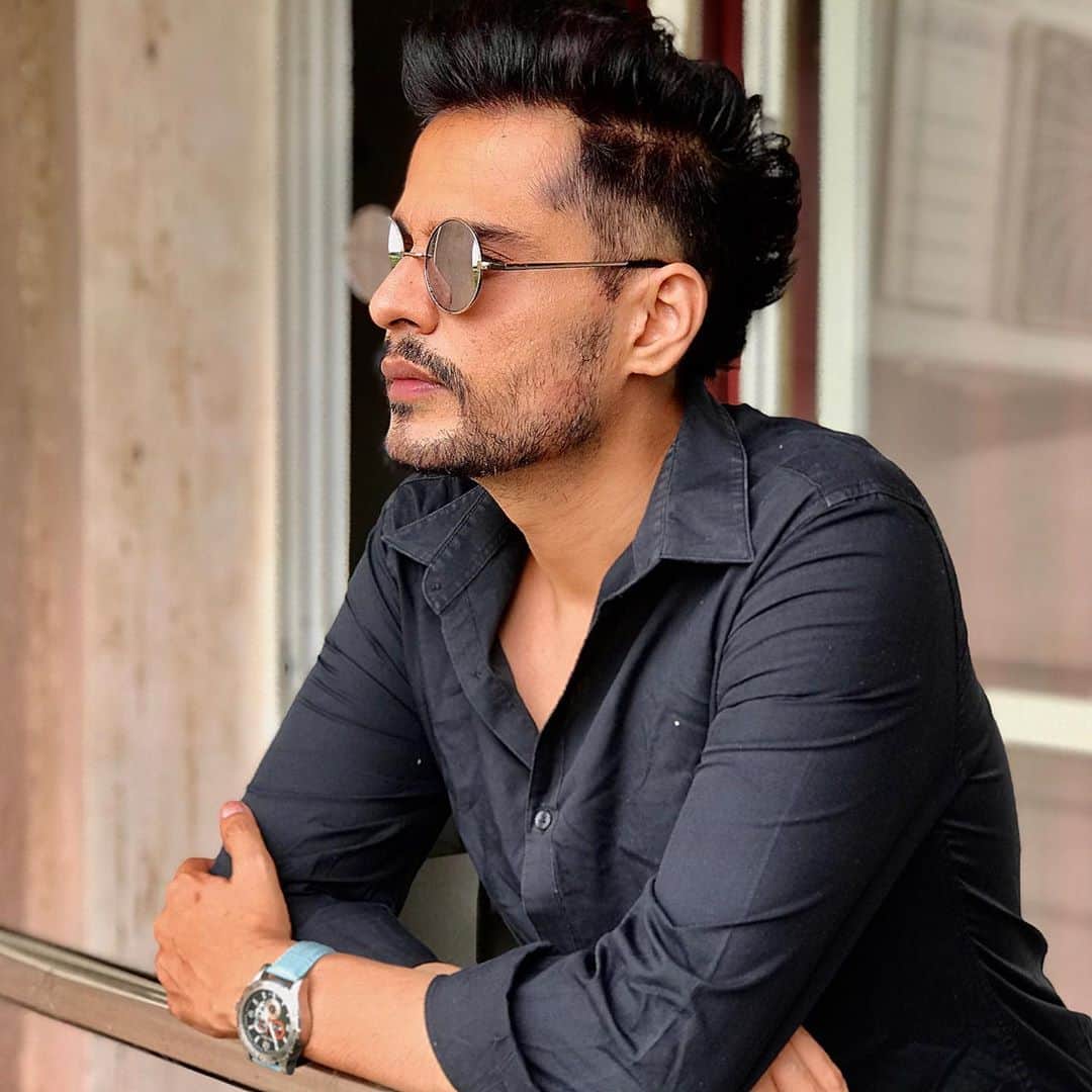 Bigg Boss 14 Contestant Naina Singh Shardul Pandit and Rahul Vaidya For Cooking Food