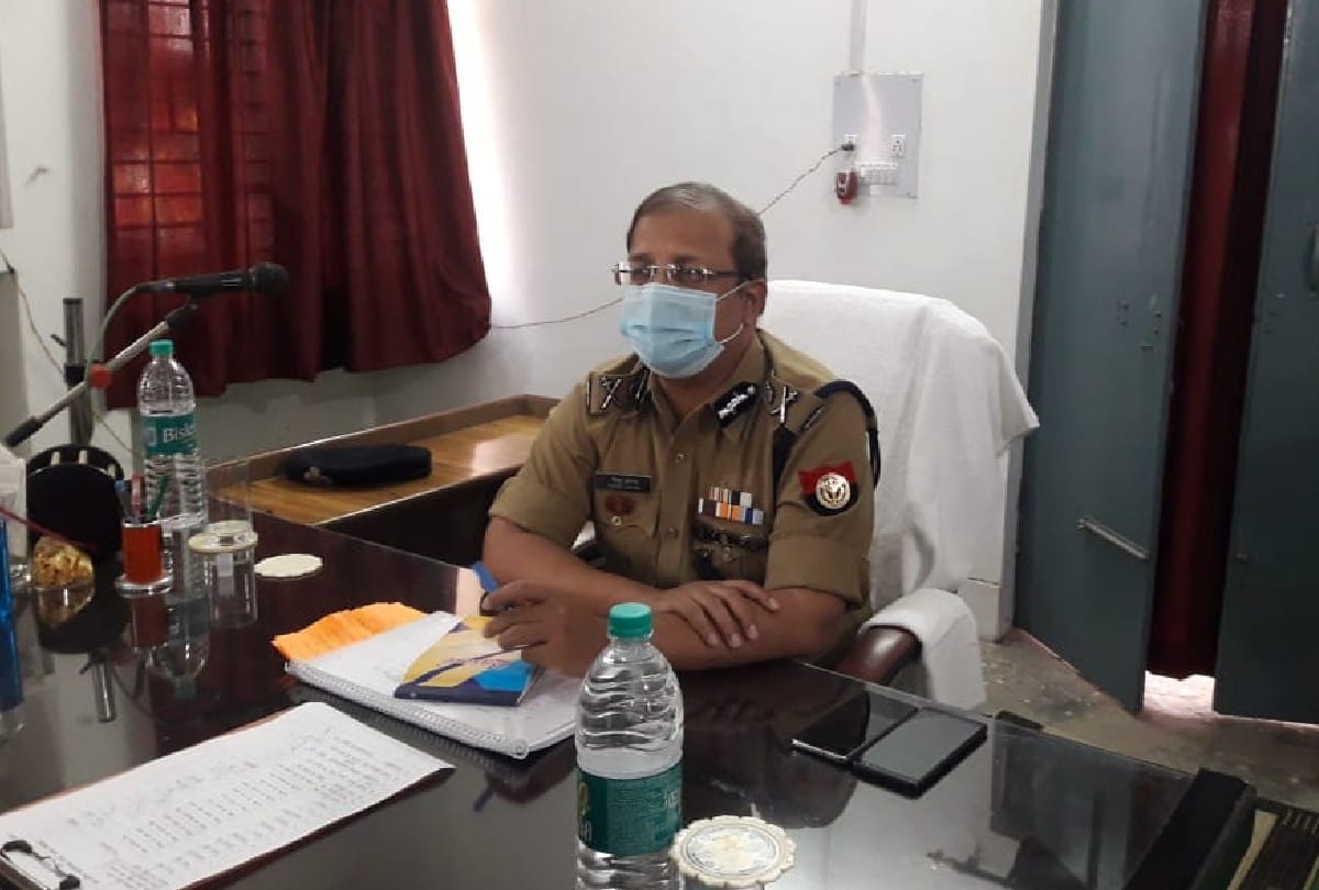ADG Railway Piyush Anand took review meeting in agra
