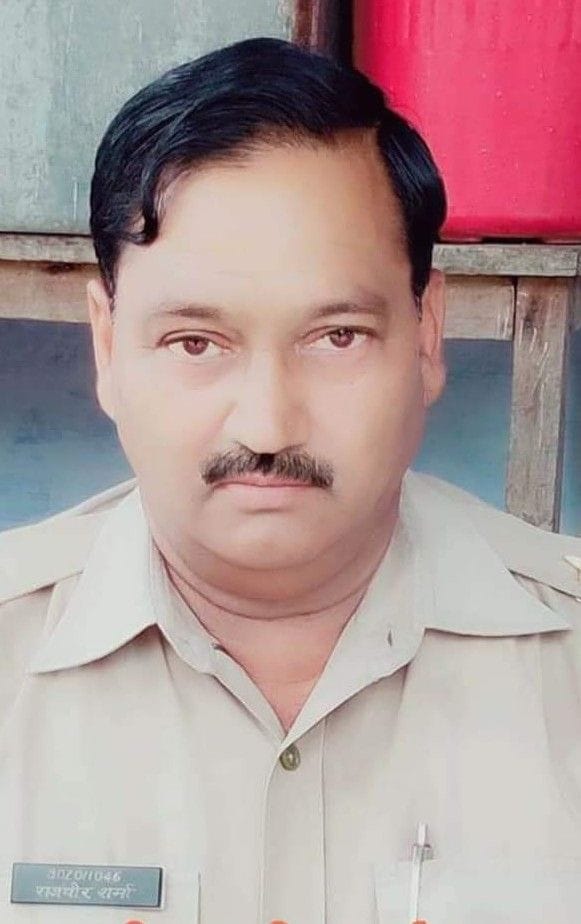 Hathras: Hathras resident SI dies in road accident in Jalesar