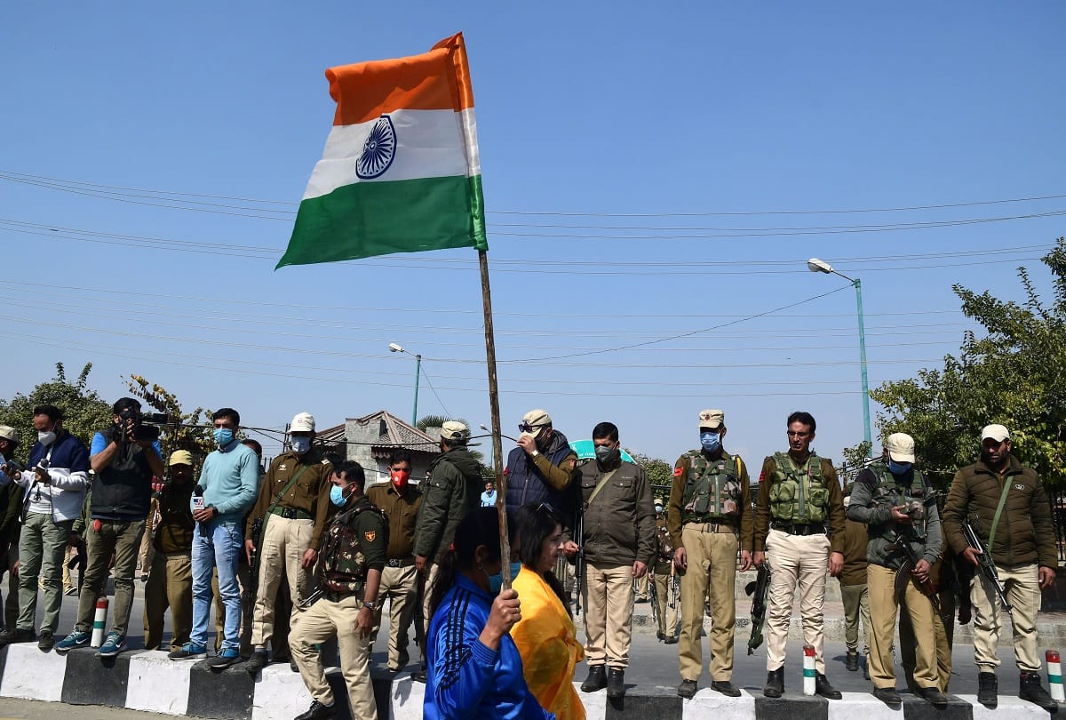 jammu kashmir bjp holds tiranga rally after Mehbooba mufti controversial statement