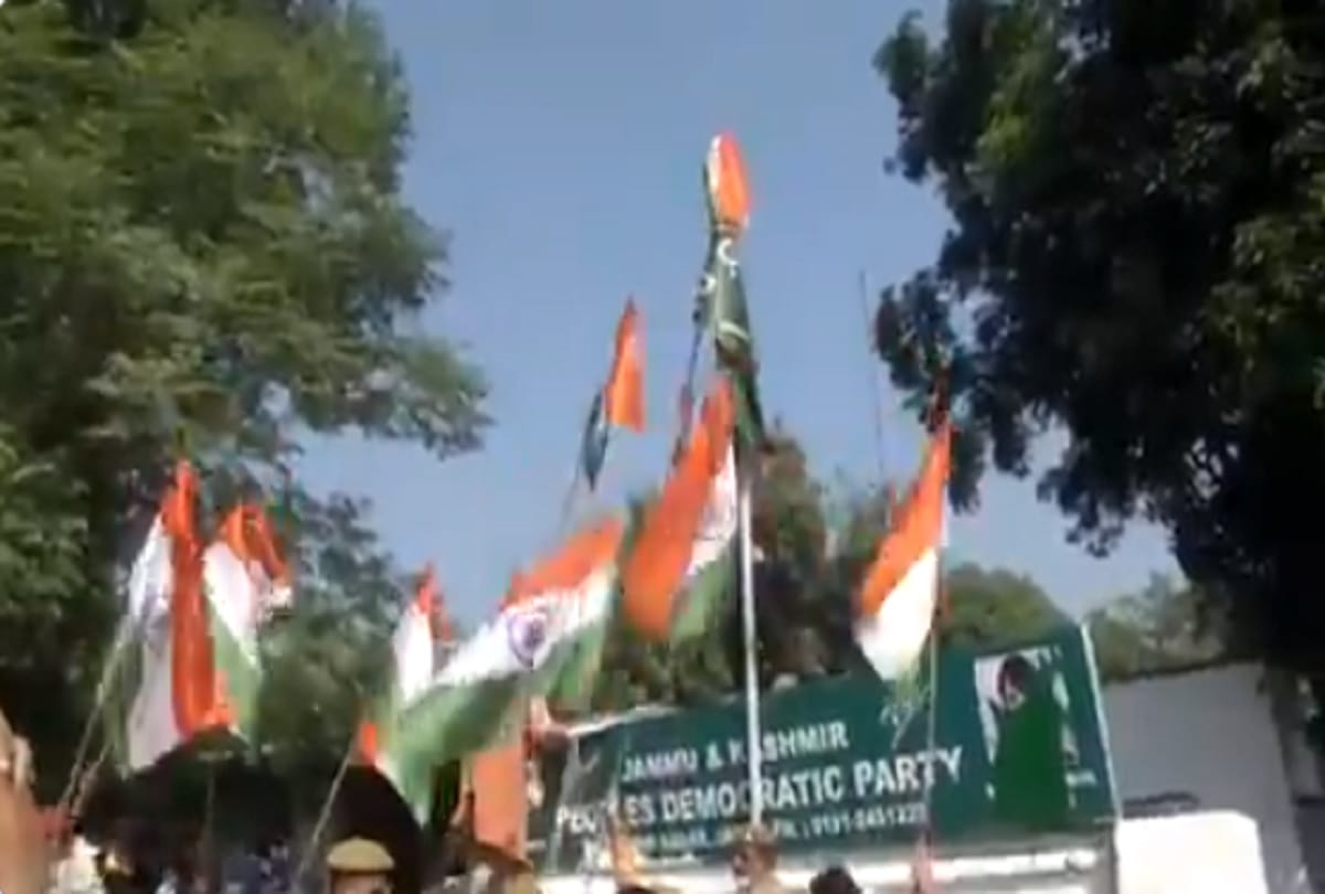 National flag hoisted at PDP Office by BJP workers as a mark against her statement