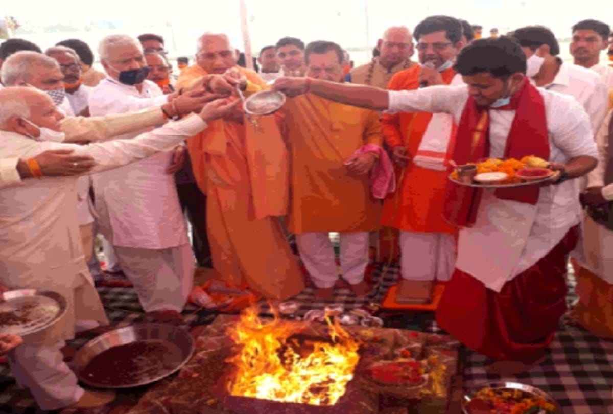 UP bulandshahr rajju bahiya sainik school inaugurated by avdheshanand giri maharaj