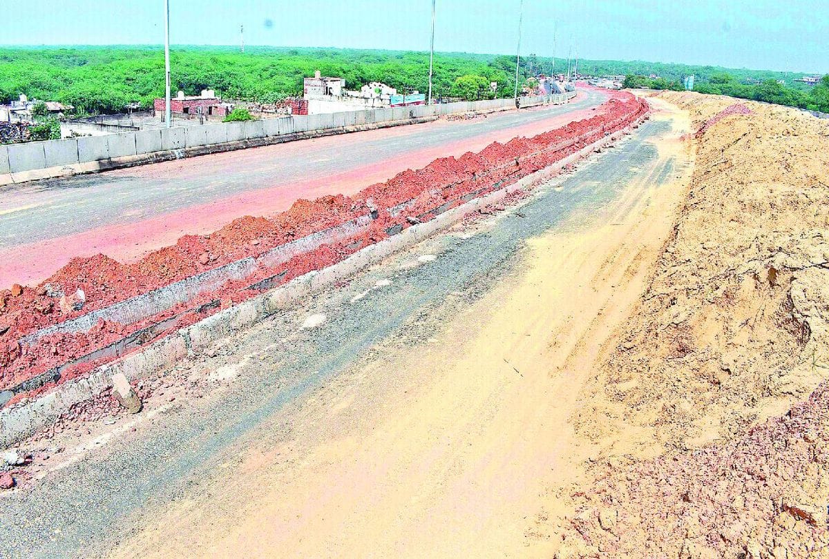 Traffic will start from next month on Shahdara flyover in agra