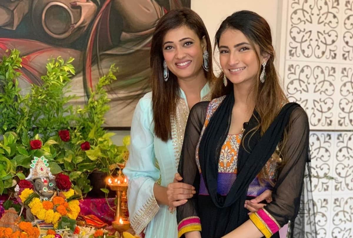 palak tiwari photos viral on internet in pink outfit daughter of shweta tiwari