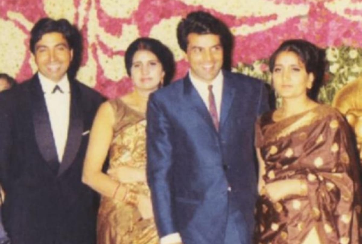 Sunny Deol And Bobby Deol Wished Mom Prakash Kaur On Birthday