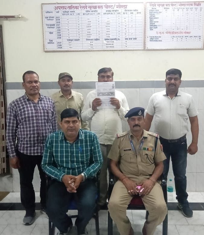Two caught in illegal e-ticketing, 12 reserved tickets seized