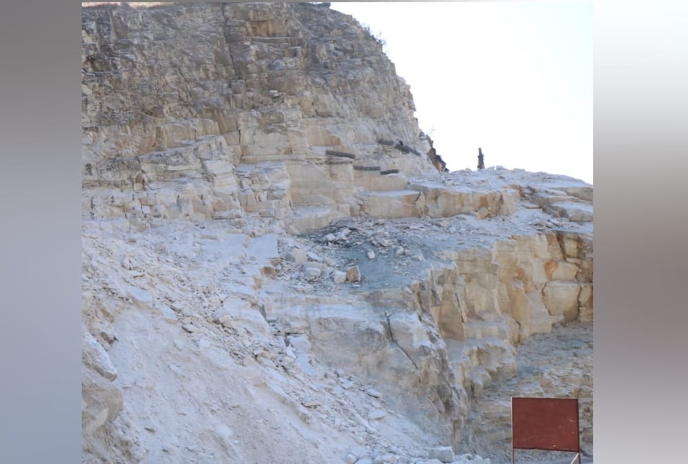 Badrinath Highway Become Dangerous For Vehicle Movement, photos