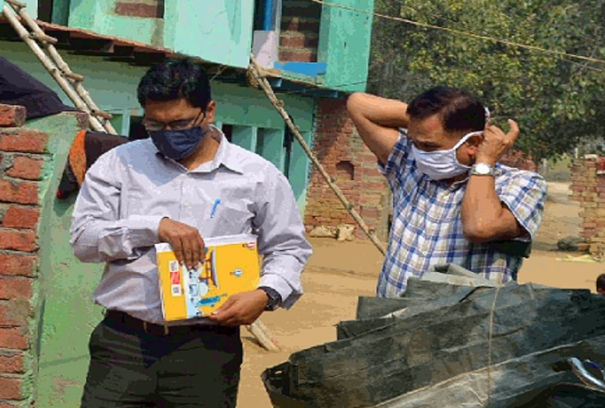 Hathras gang Rape Case CBI team is interrogating head master and Looking at records of primary school