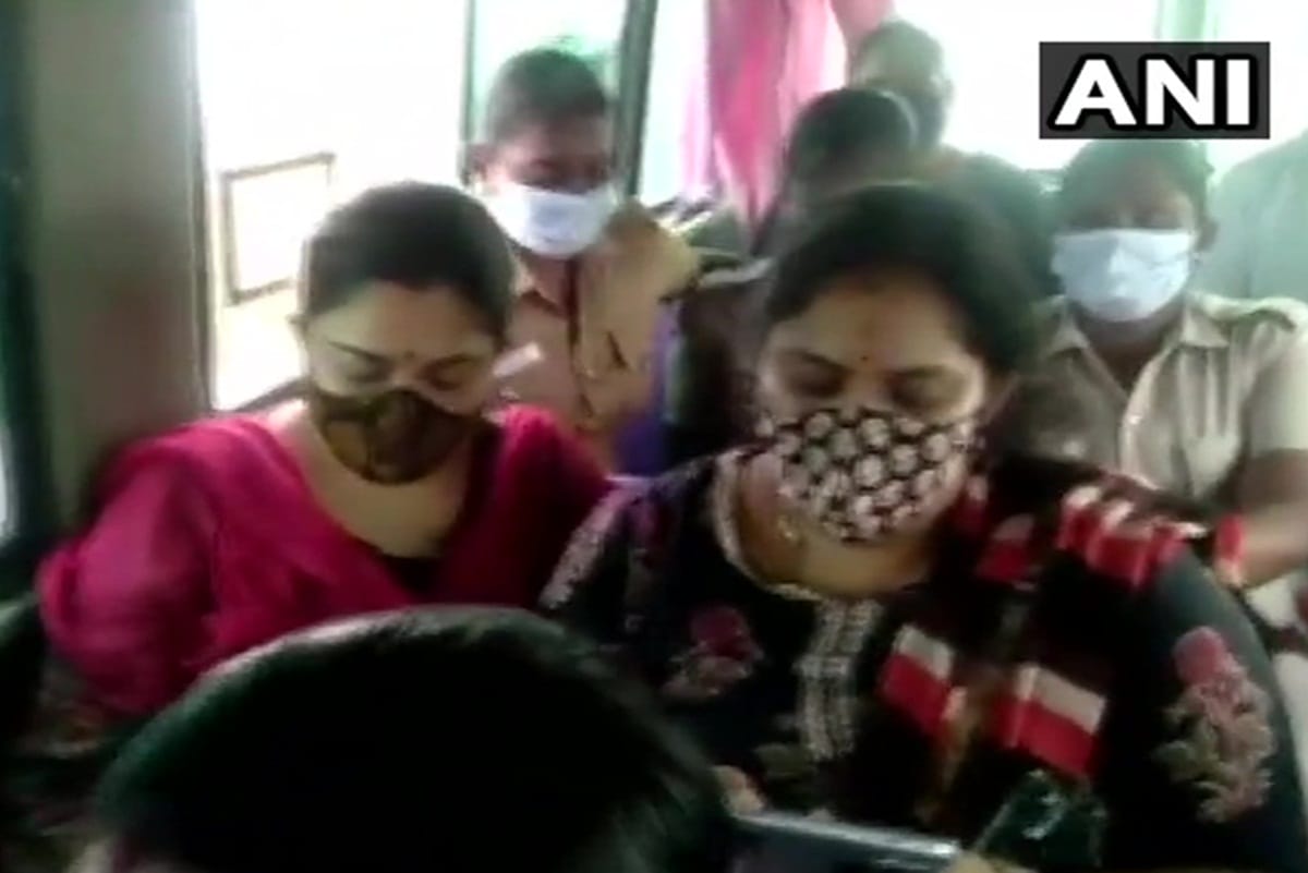 tamilnadu bjp leader kushboo sundar detained by police today as she was going to protest against vck leader