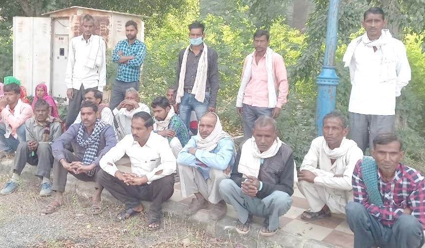 tej raphtaar dampar ne vikkee mein maaree takkar, do kee maut