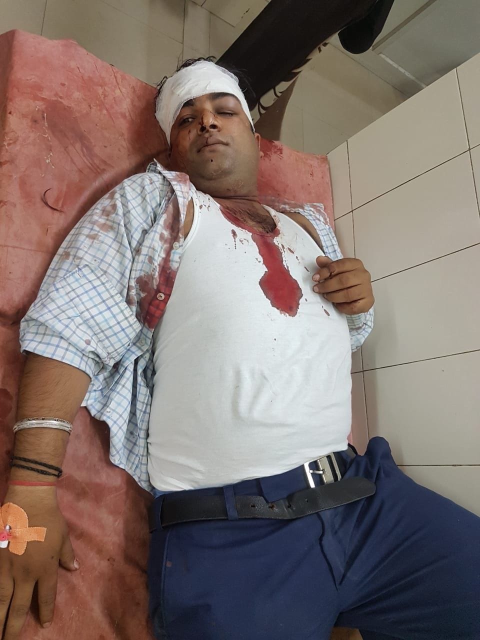 accused attack on two brother and their mother