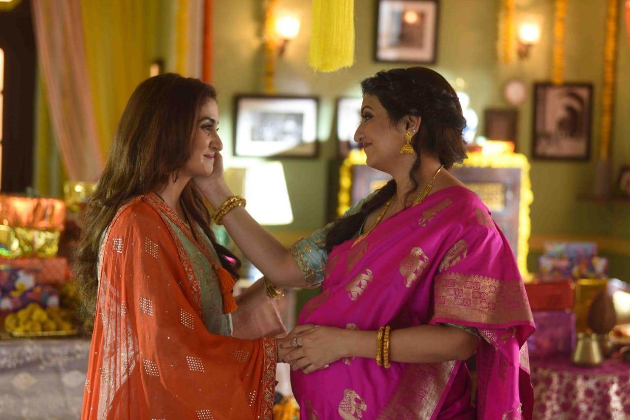 Hamariwali Good News actress Srishti Jain talk about her meeting with actress Juhi Parmar