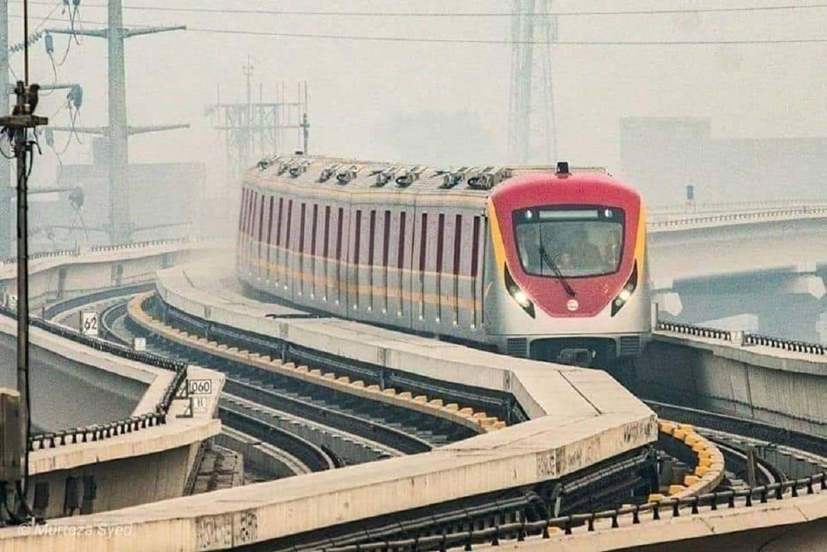 Lahore Metro Train News: lahore metro train service begins commercial operation with the help of china Pakistan first metro train