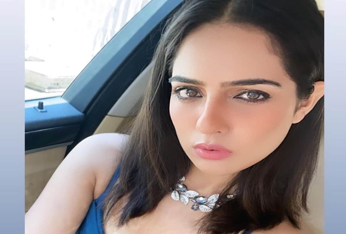 Malvi malhotra revealed getting threats after attack