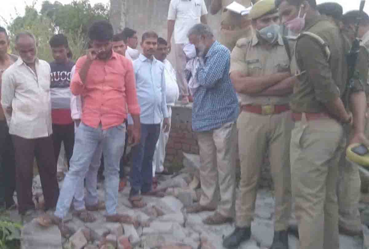 UP: Dead body of trader trader's missing son found in Unnao, blood-soaked body, head and face injury marks