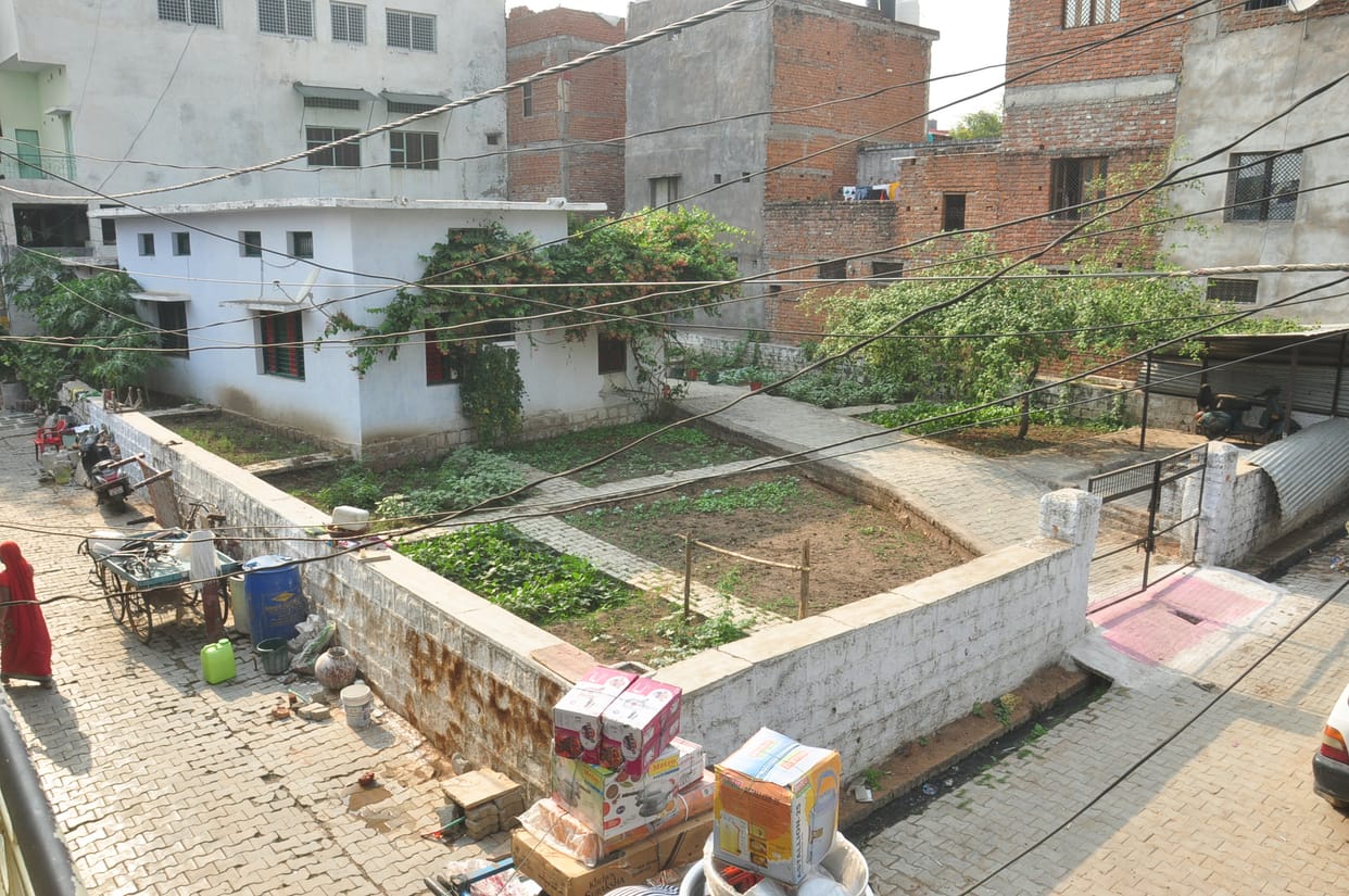 Police chouki made park field