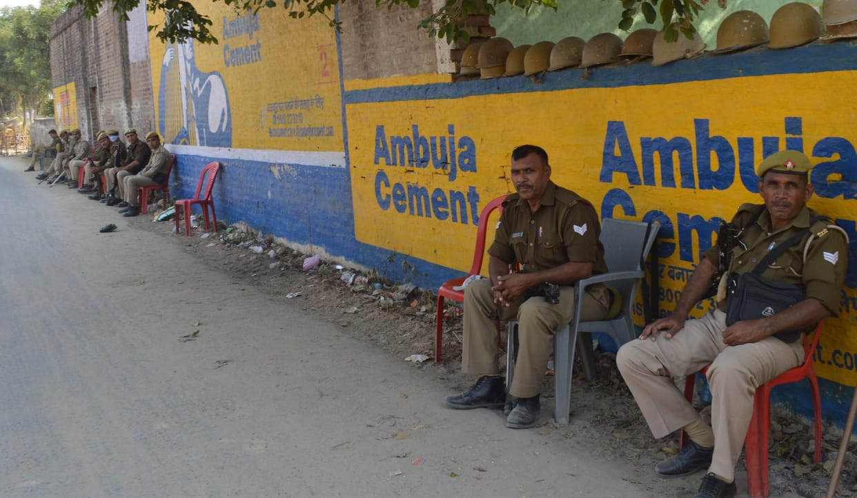Hathras: One month passed on the death of daughter, the truth has not been revealed