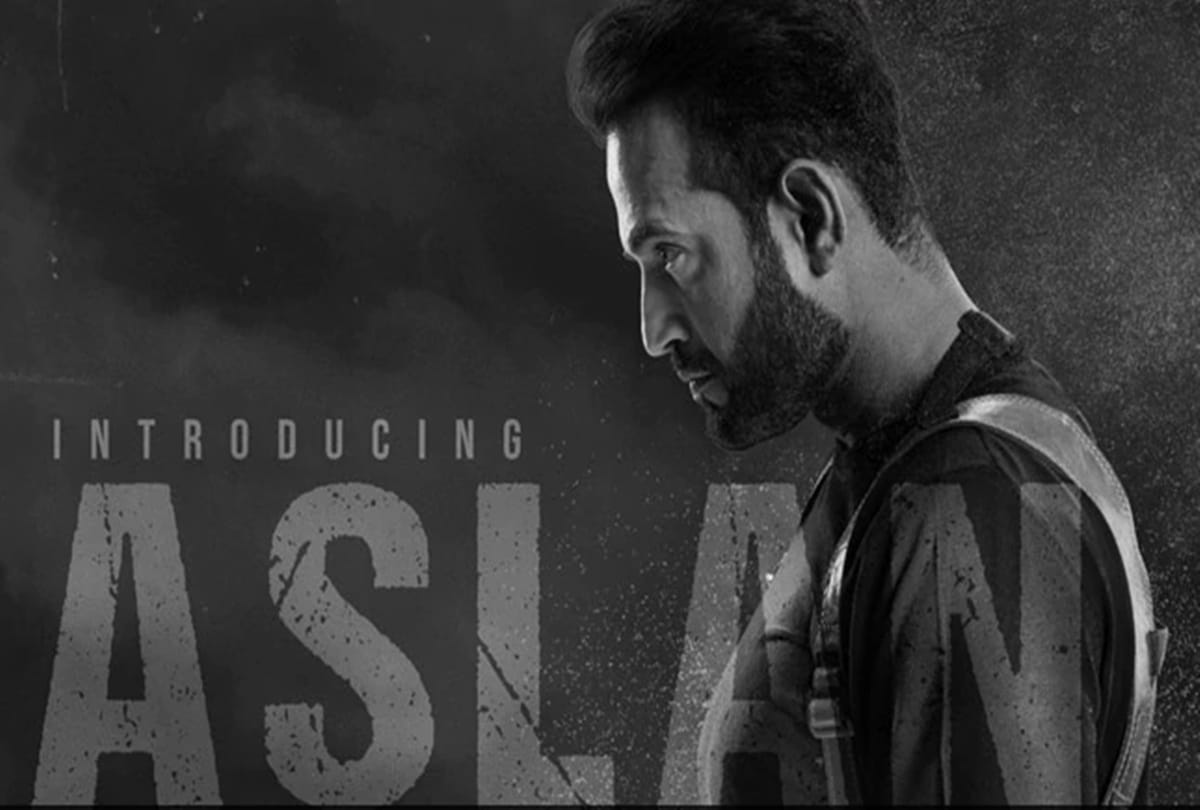 Former cricketer Irfan Pathan New Look From Tamil movie Cobra