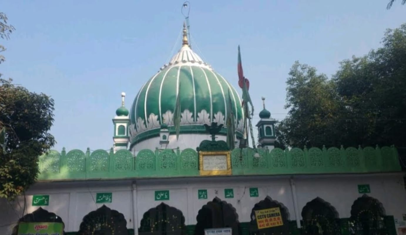 piran kaliyar : On these five mazar wishes can be fulfilled
