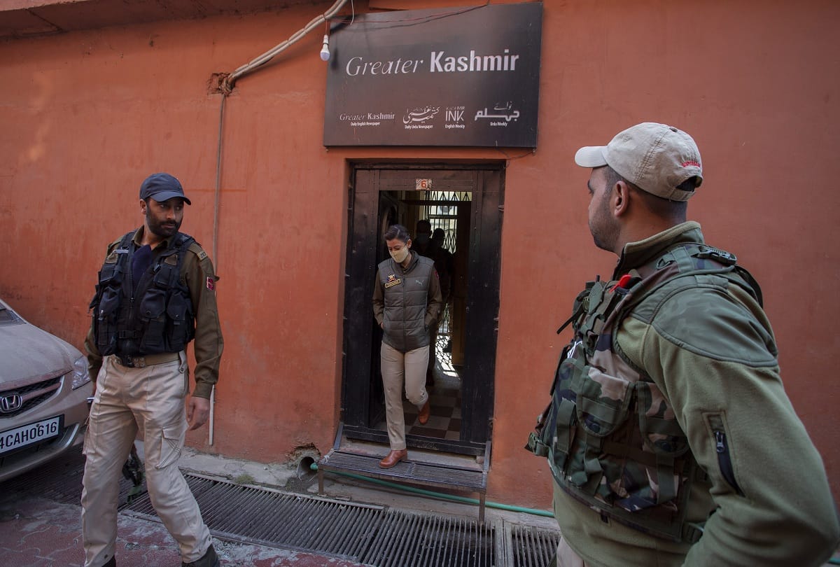 Terrorist funding: Major action in NIA Valley, raids conducted at many places in North and Central Kashmir, documents recovered