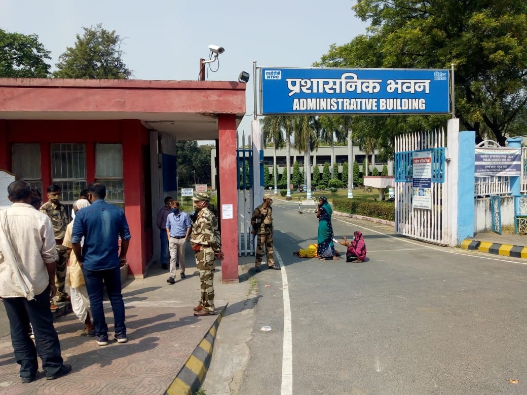 Disgusted displaced family sitting on sit-in protest from NTPC's step-behavior
