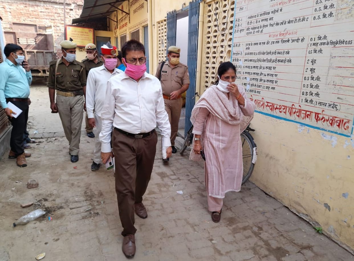 9 employees, including doctors found absent at health center in Farrukhabad, contract to end