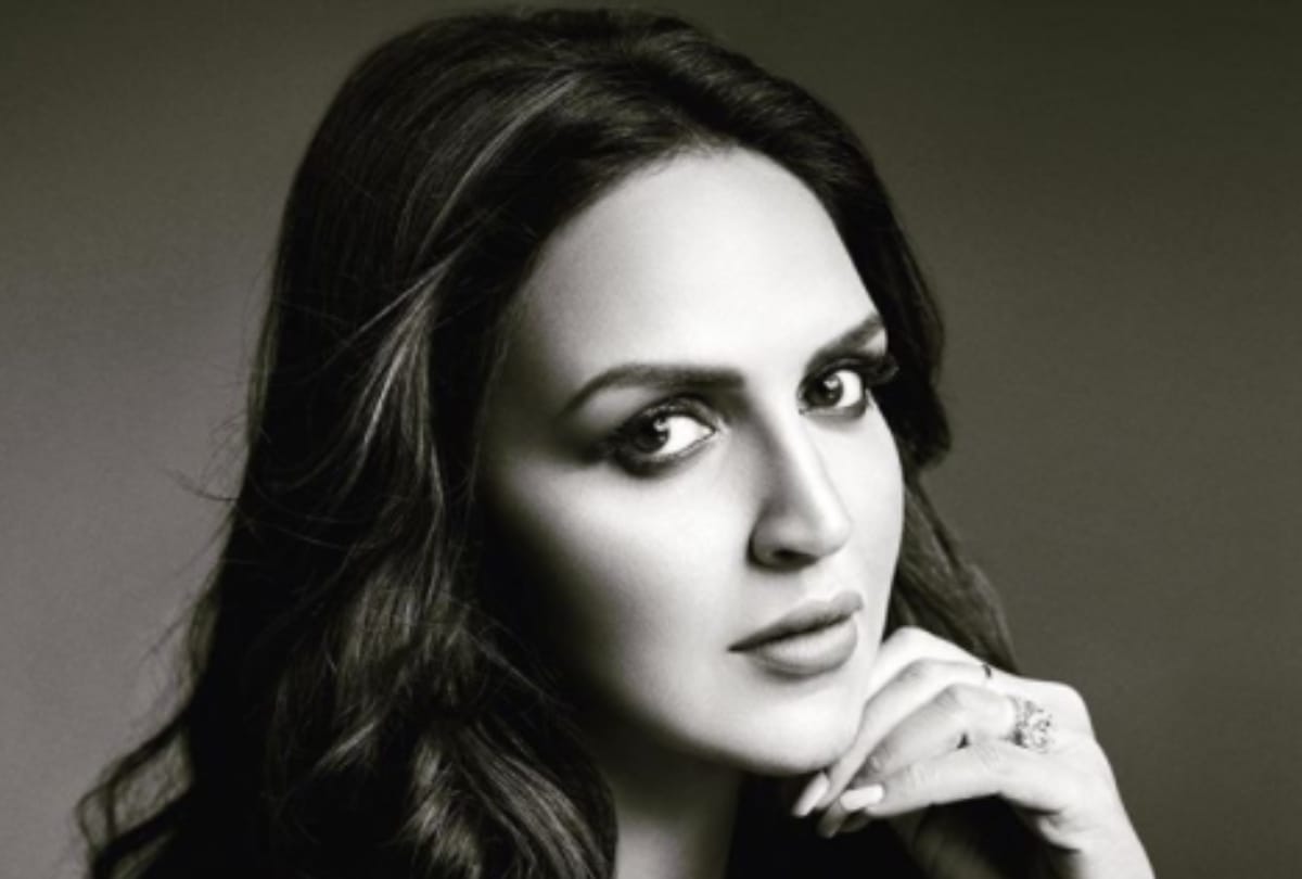 Esha deol birthday special here know about her