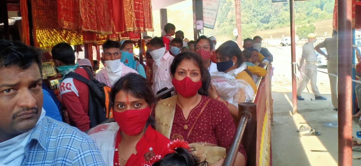 Prasad offered prayers in the court of Maa Shakambhari
