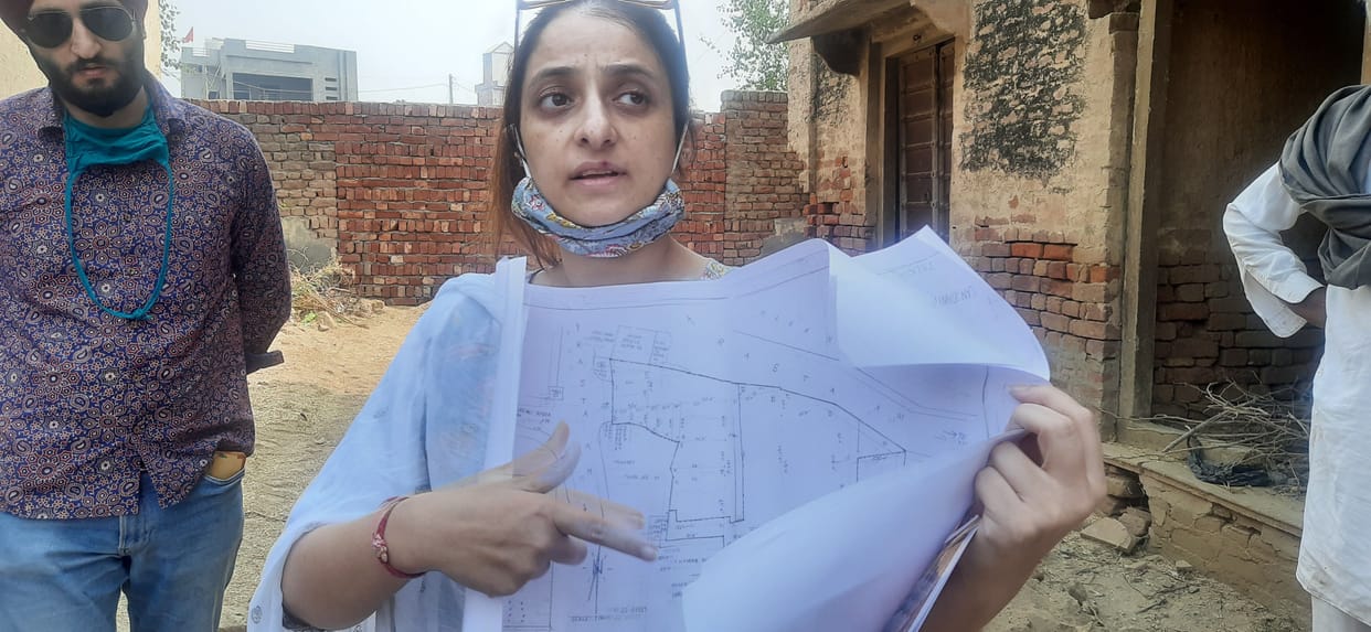 Allegation of illegal possession on mansion
