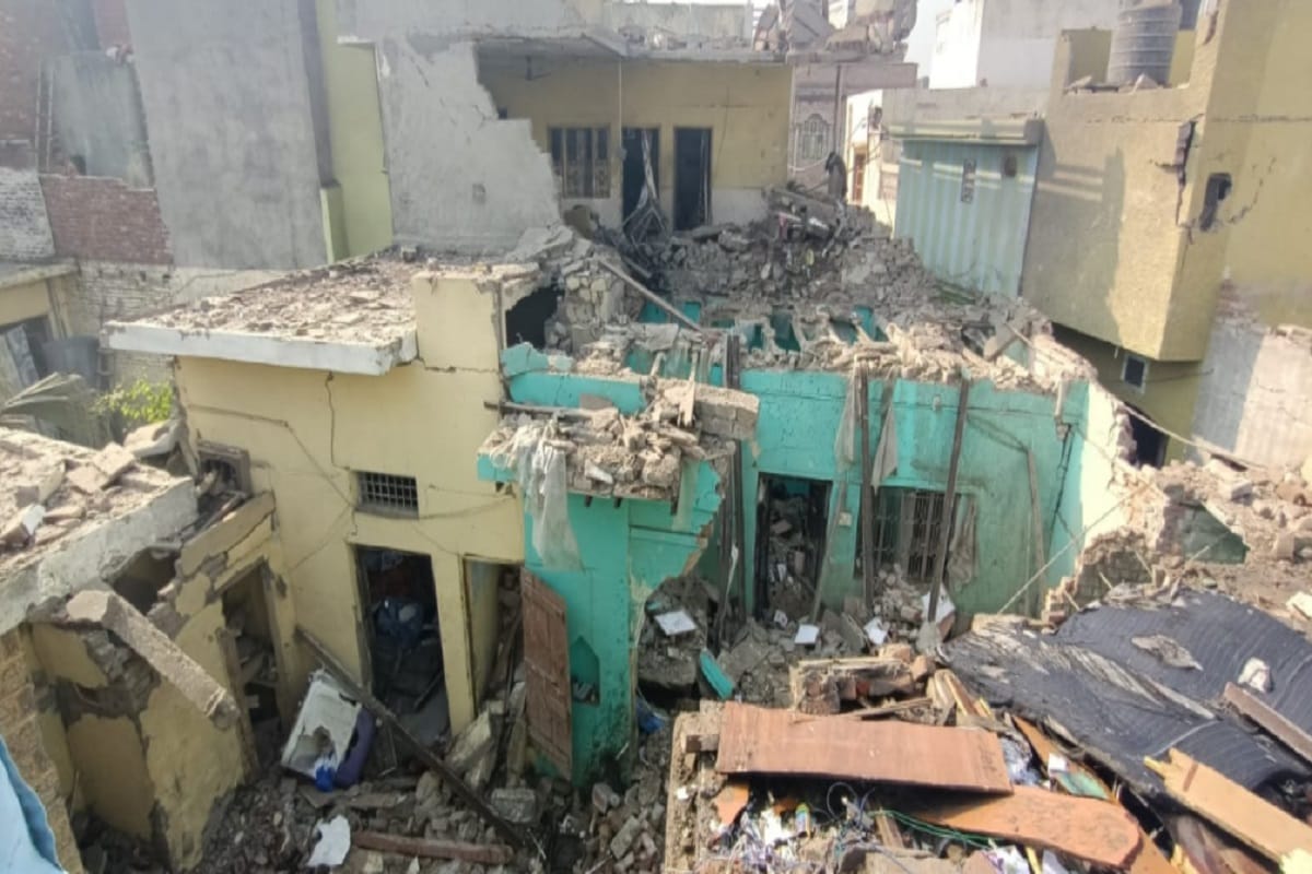 Congress leader was blast in house due to dangerous explosive in Sardhana of Meerut
