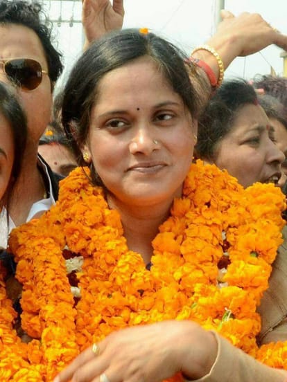 MLA Vandana Singh spoke on suspension from BSP said I am innocent gave statement about joining SP in azamgarh