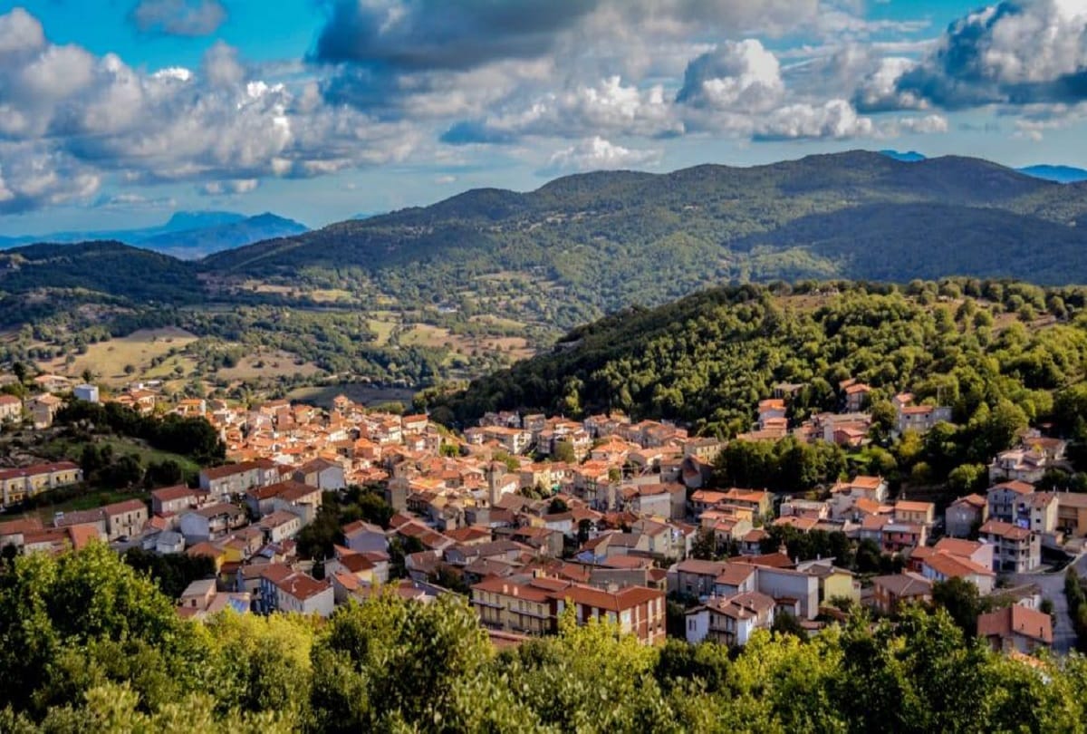 Italian town Salemi auctioning off abandoned homes for only 87 rupees