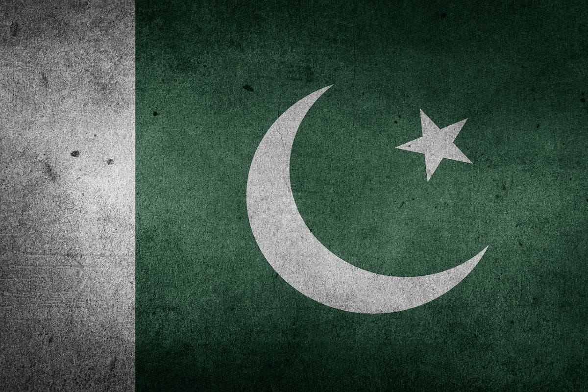 No constitutional or Sharia constraints on construction of temple in Pakistan