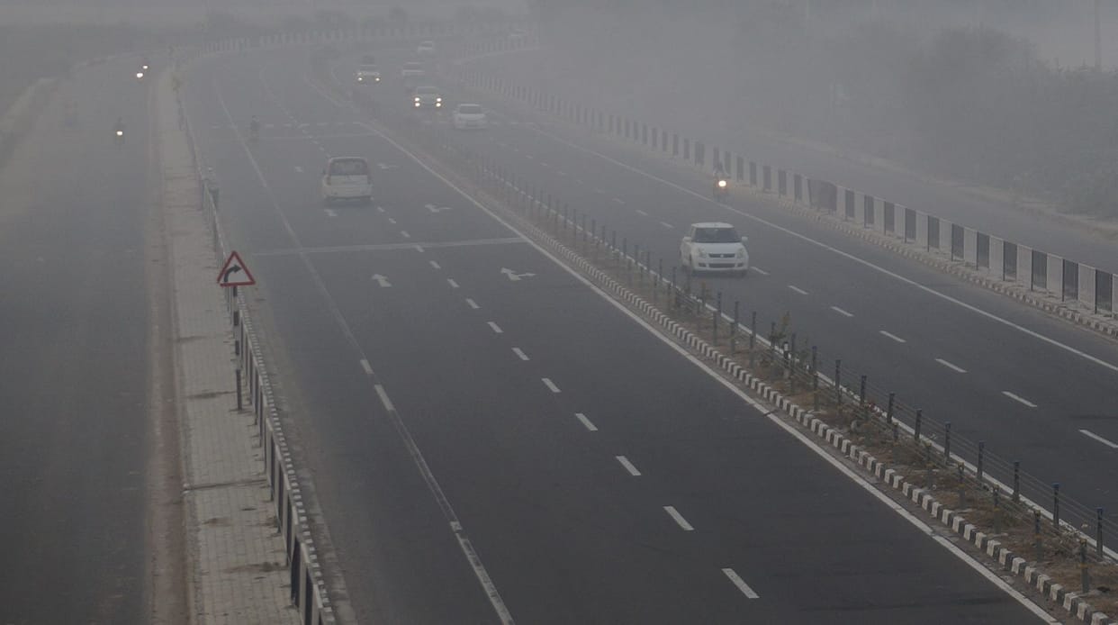 8 farmers challan to burn paddy