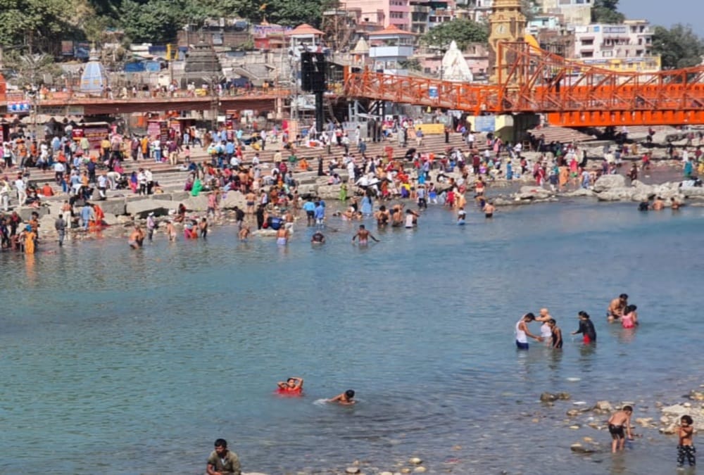 Exclusive: Pollution control board report reveals, Ganga water is not drinkable in Haridwar